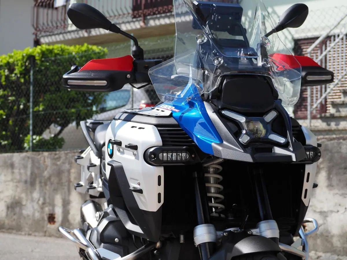 Bmw R 1300 GS Adventure Trophy (2025 - 26) (2)