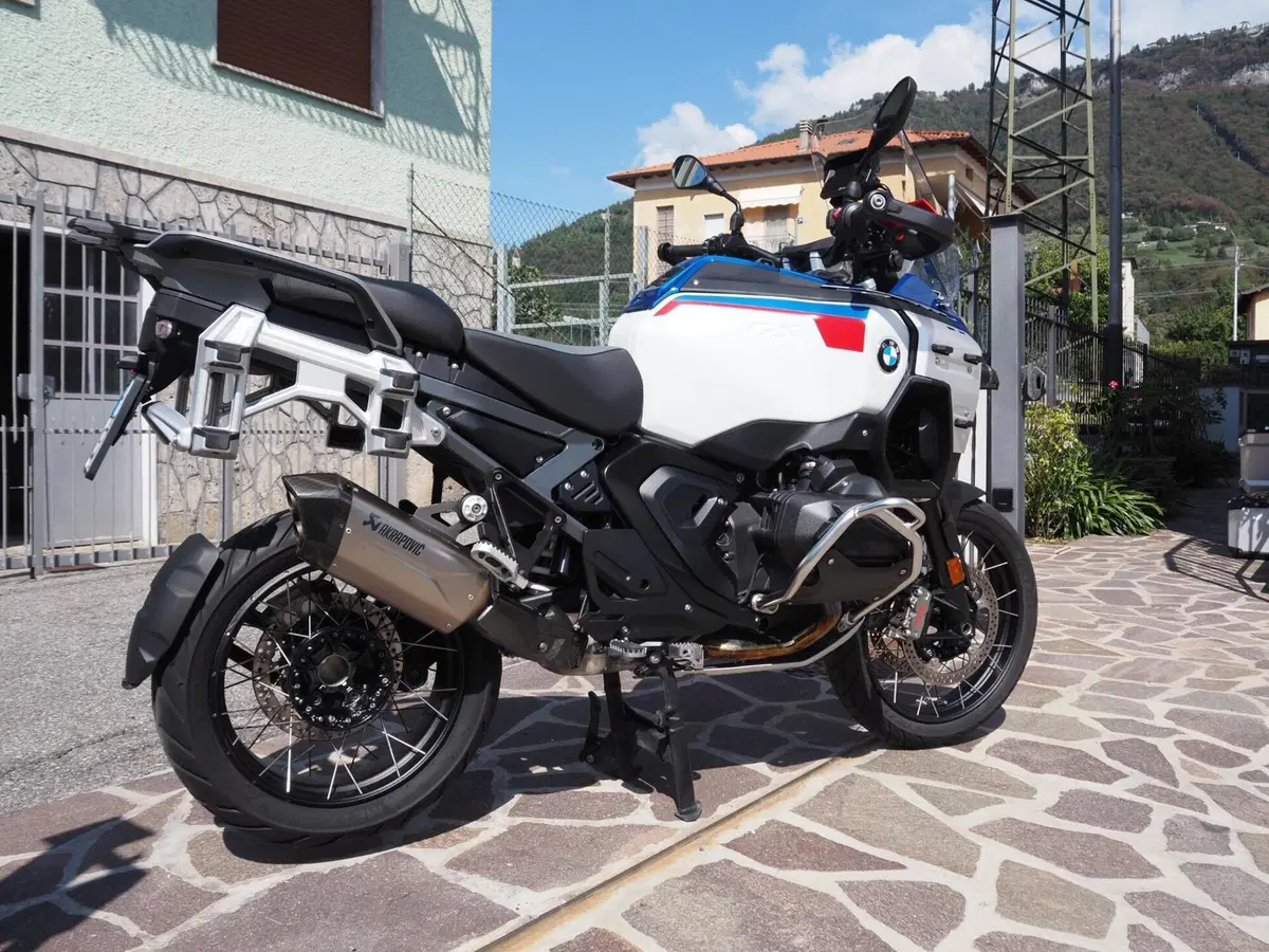 Bmw R 1300 GS Adventure Trophy (2025 - 26) (3)