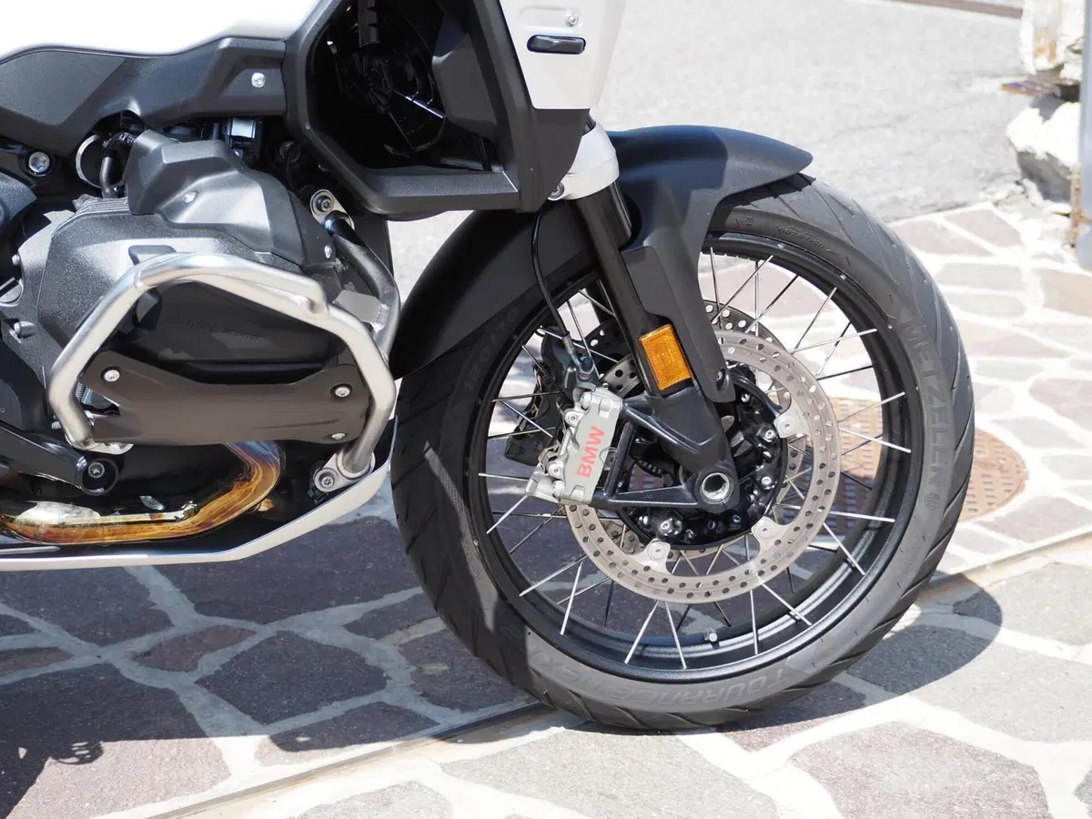 Bmw R 1300 GS Adventure Trophy (2025 - 26) (7)