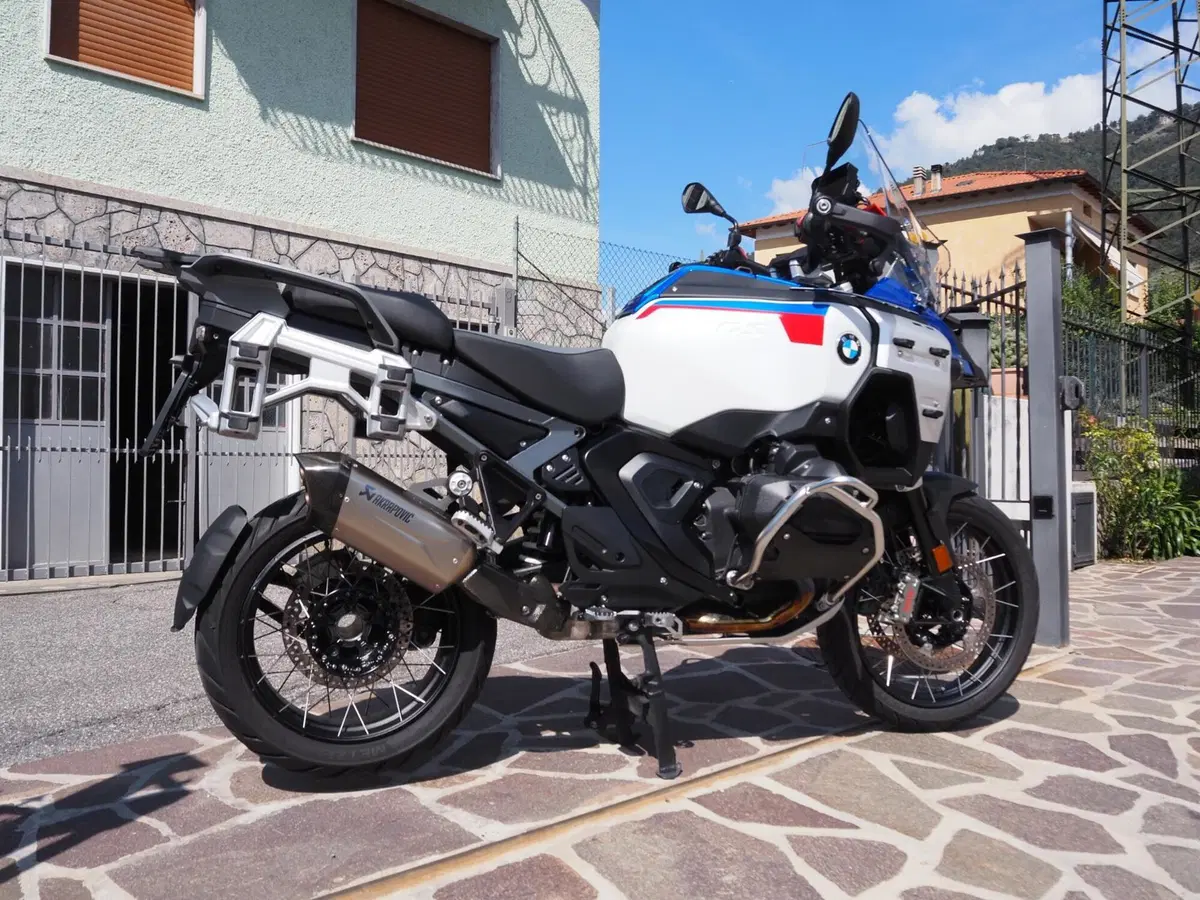 Bmw R 1300 GS Adventure Trophy (2025 - 26) (12)