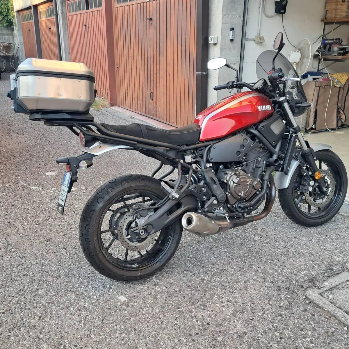 Yamaha XSR 700 ABS (2016 - 20) (2)