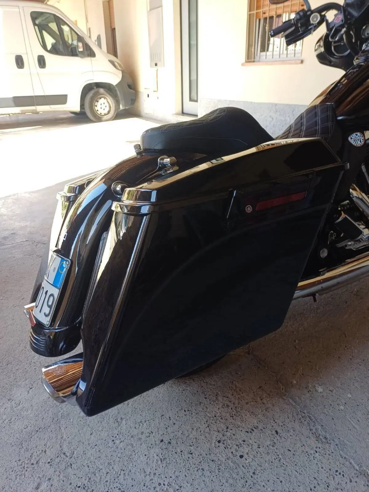 Harley-Davidson 1584 Street Glide (2008 - 10) - FLHX (5)
