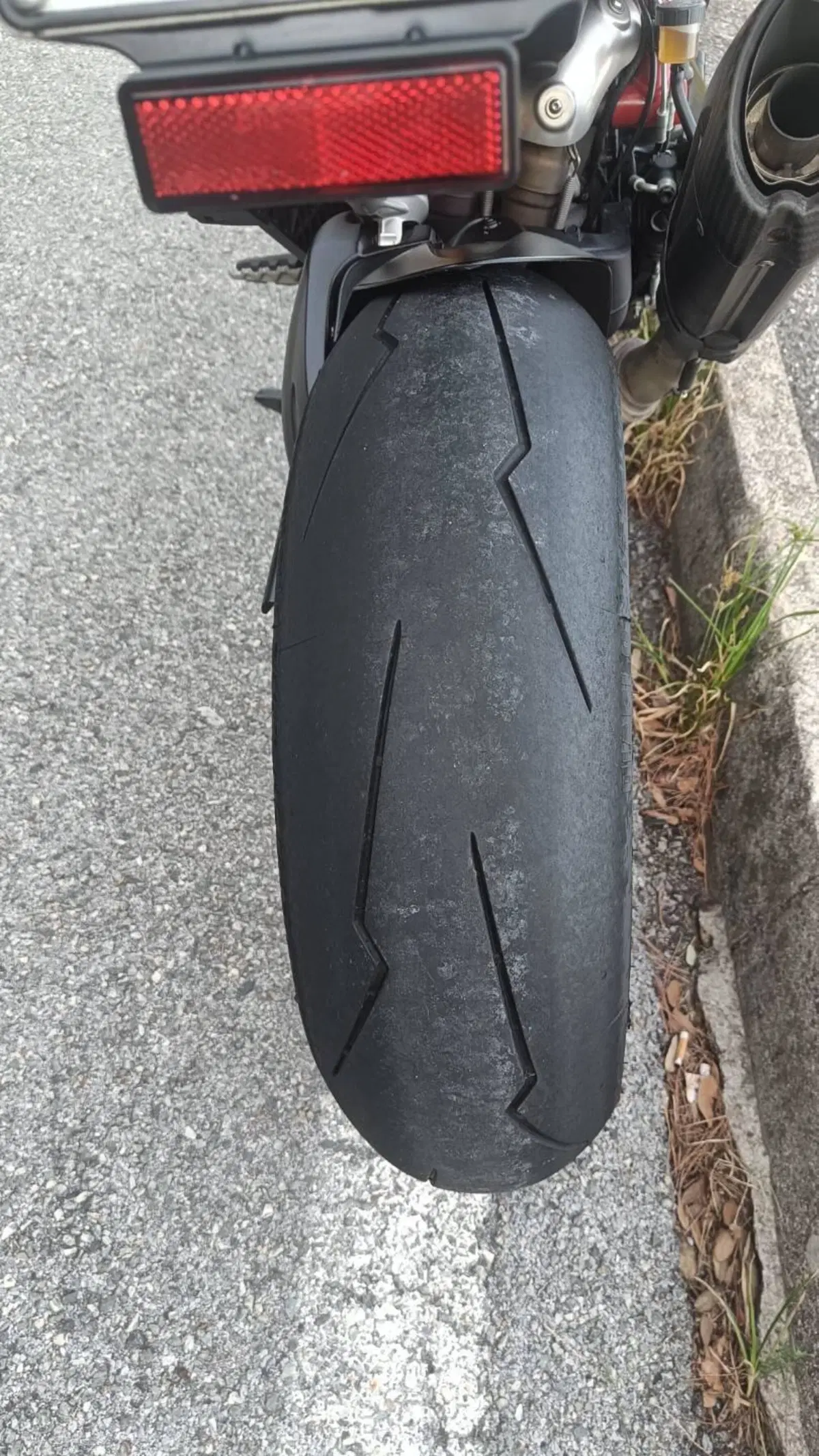 Ducati Hypermotard 821 SP (2013 - 15) (9)