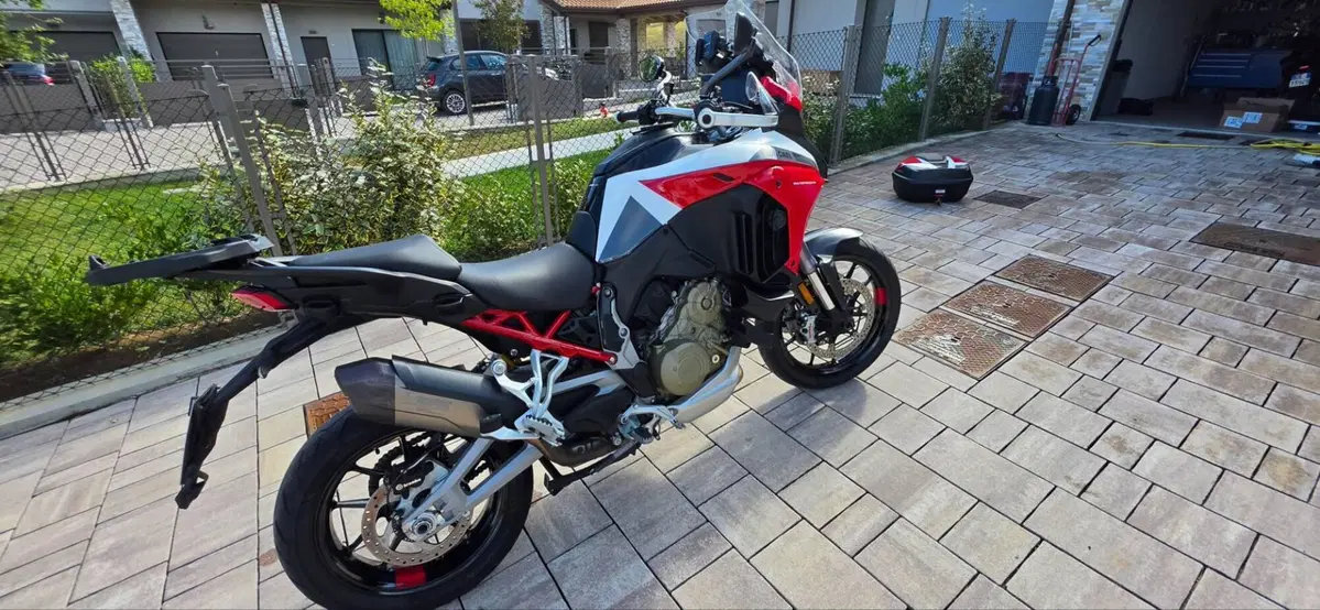 Ducati Multistrada V4 S (2021 - 24) (8)