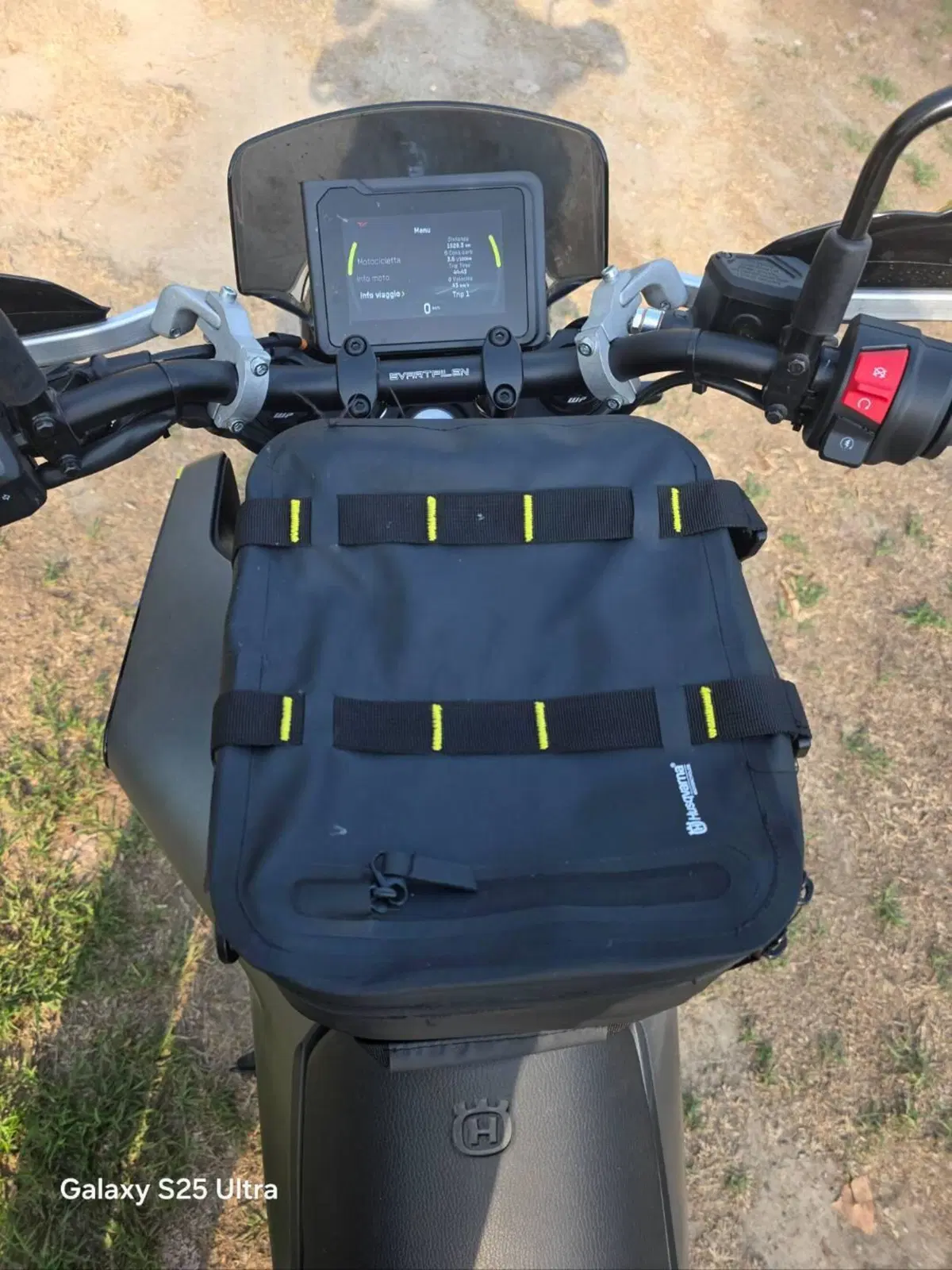 Husqvarna Svartpilen 401 (2024 - 26) (3)