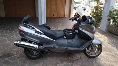 Suzuki Burgman AN 650 Executive ABS (2006 - 12) usata