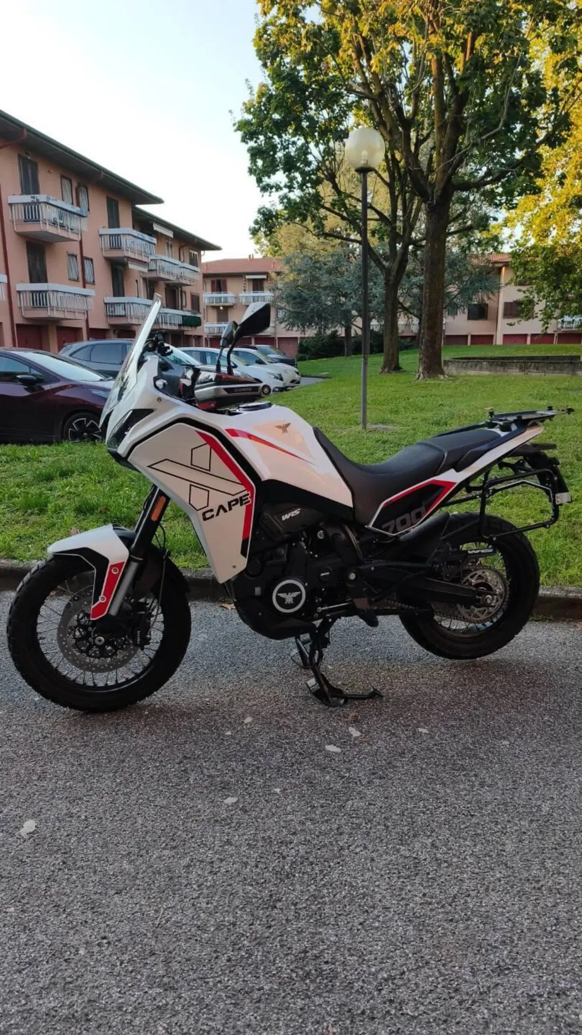 Moto Morini X-Cape 700 (2025 - 26) (3)