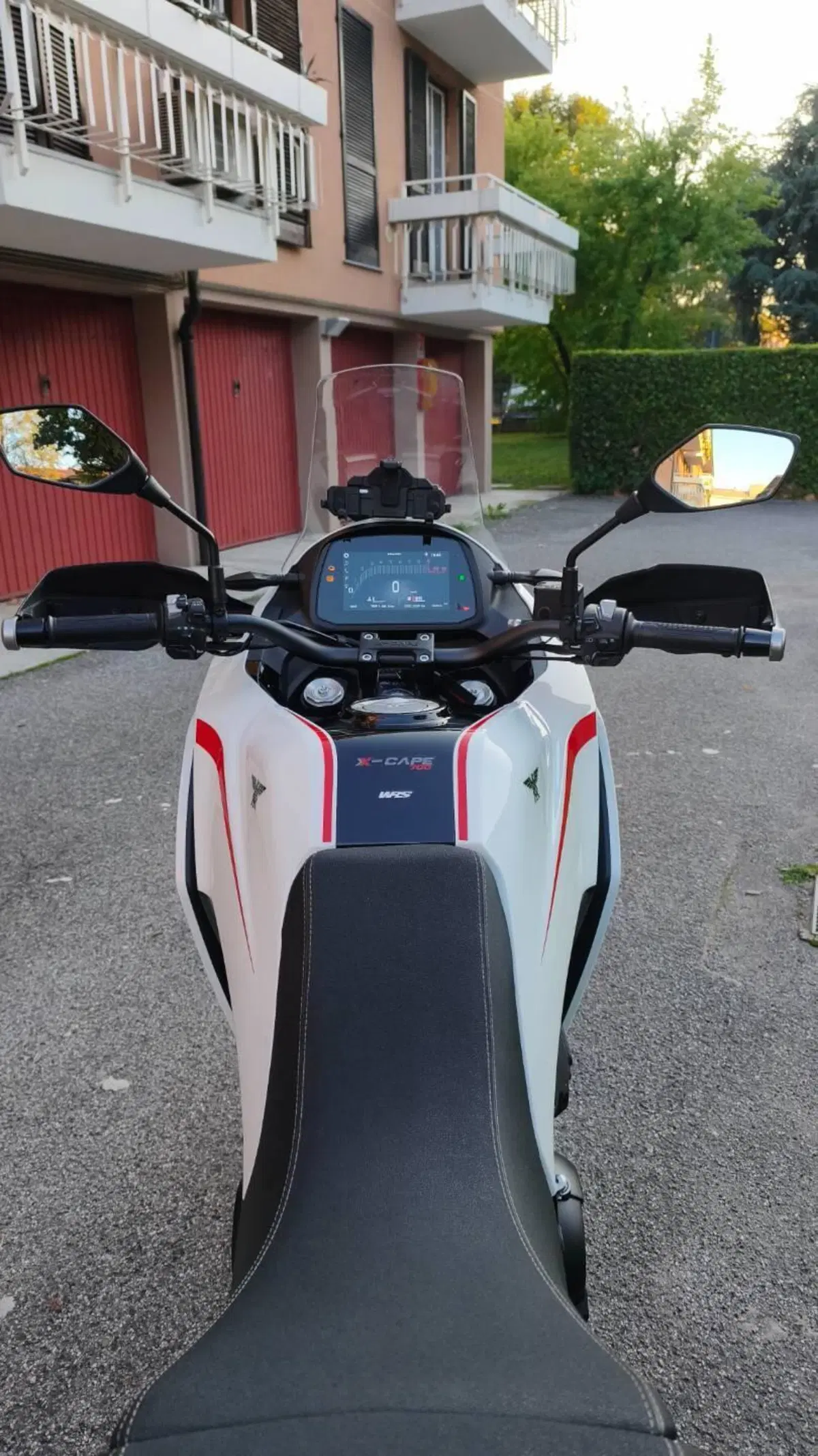 Moto Morini X-Cape 700 (2025 - 26) (6)