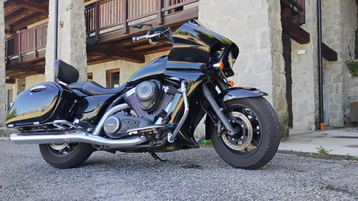 Kawasaki Vulcan VN 1700 Voyager ABS Custom (2011 - 14) (5)