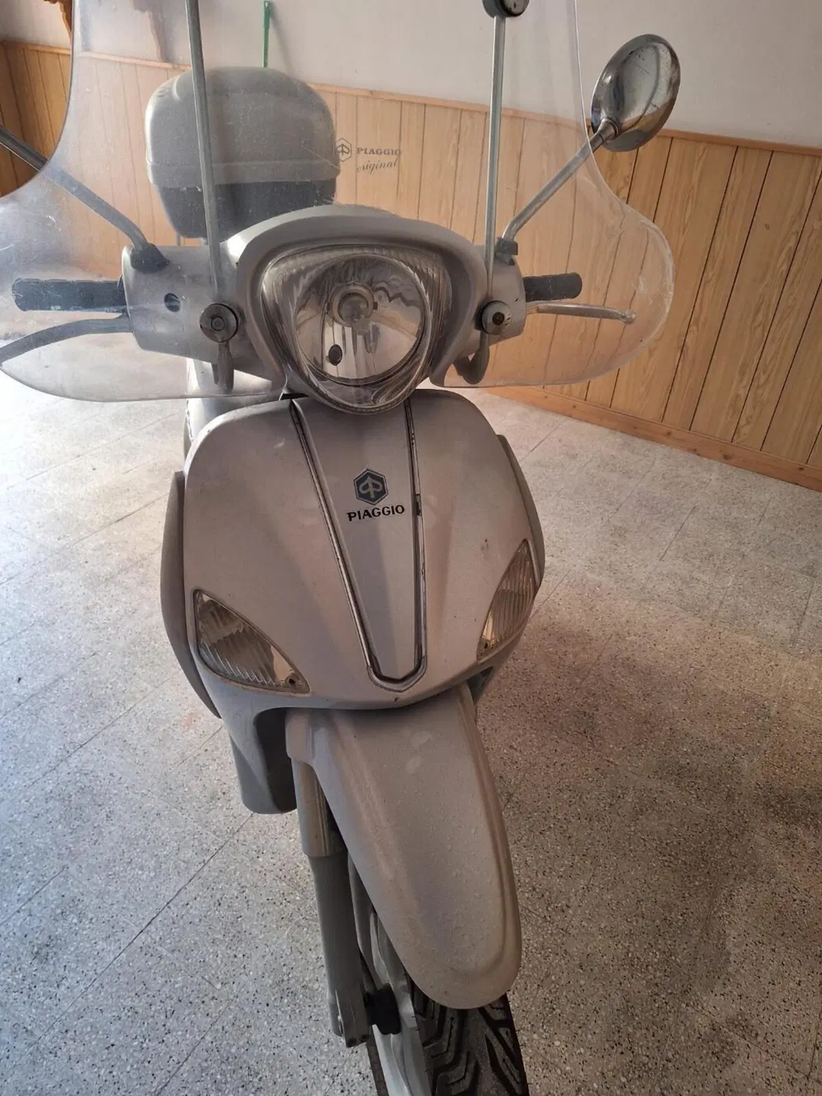Piaggio Liberty 200 4T  (6)