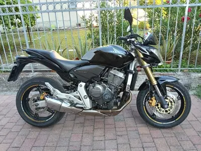 Honda Hornet 600 (2007 - 10) usata