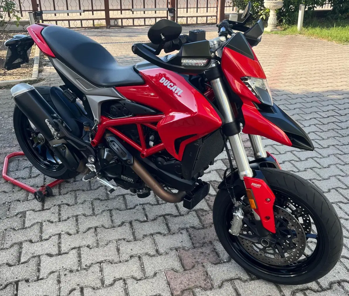 Ducati Hypermotard 939 (2016 - 18) (2)