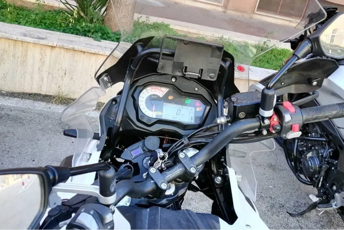 Benelli TRK 502 (2021 - 25) (5)
