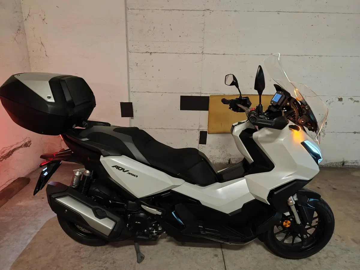 Honda ADV 350 (2022 - 24) (2)