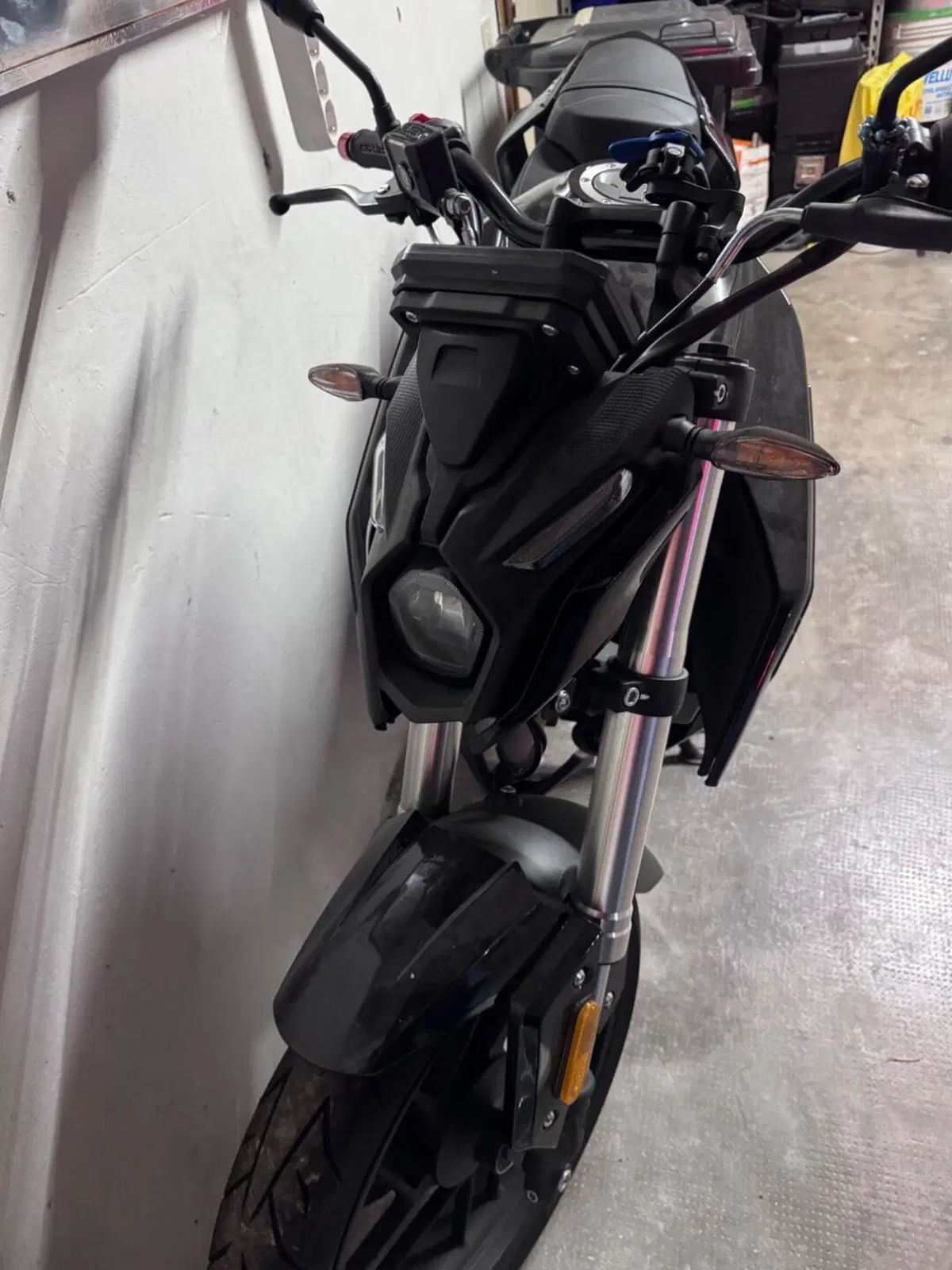 Voge Brivido 125R (2023 - 26) (2)
