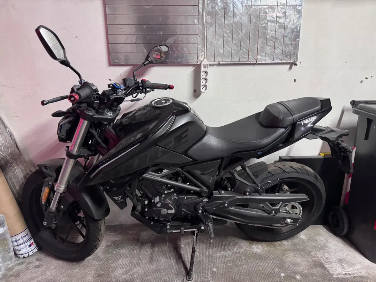 Voge Brivido 125R (2023 - 26) (5)