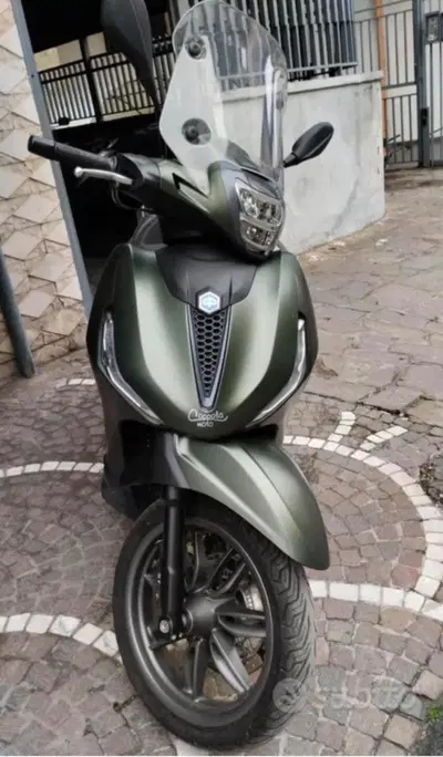 Piaggio Beverly 300 S ABS-ASR (2021 - 25) usata