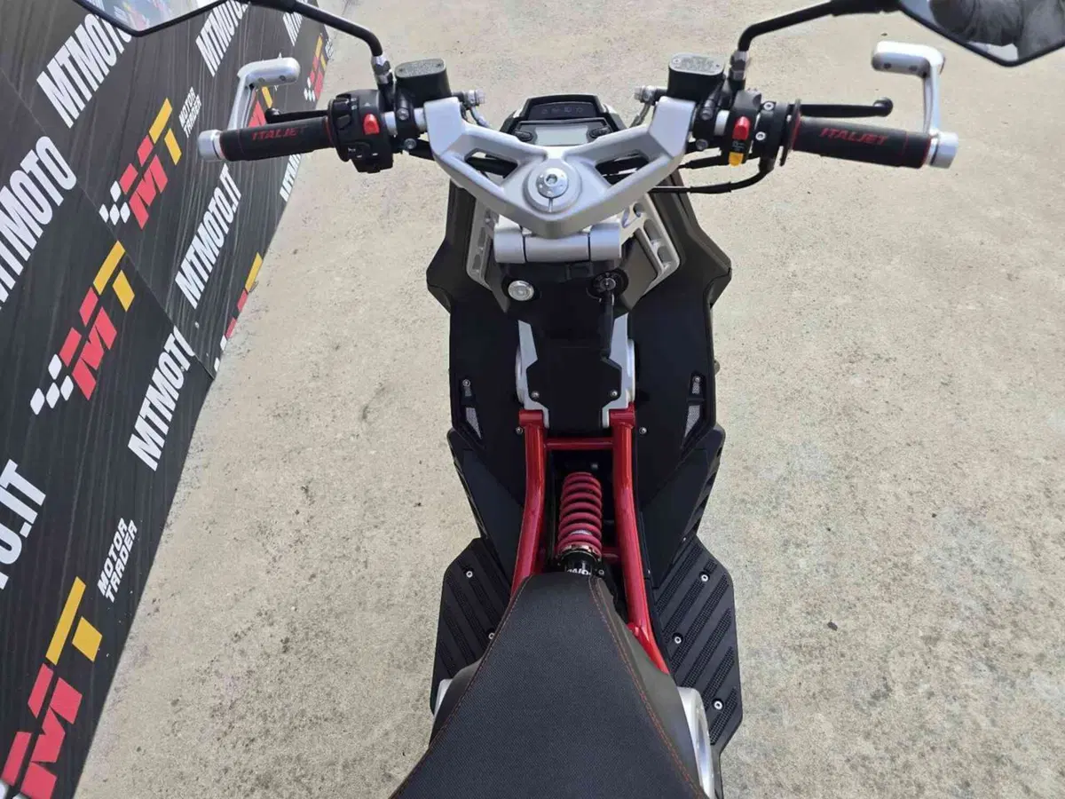 Italjet Moto Dragster 200 (2022 - 24) (12)