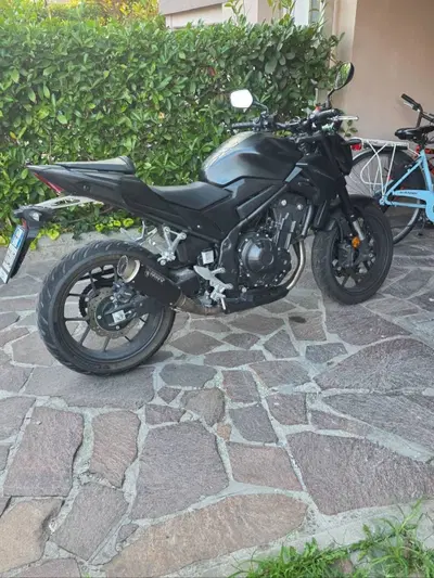 Honda CB 500 Hornet (2024 - 25) usata