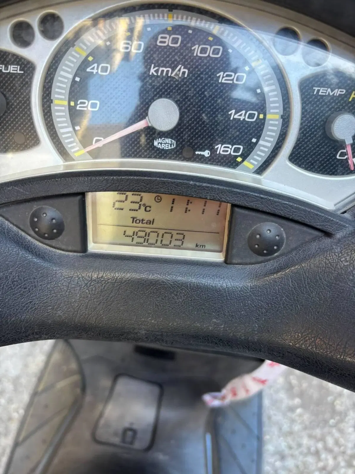 Yamaha X-Max 250 (2007 - 09) (3)