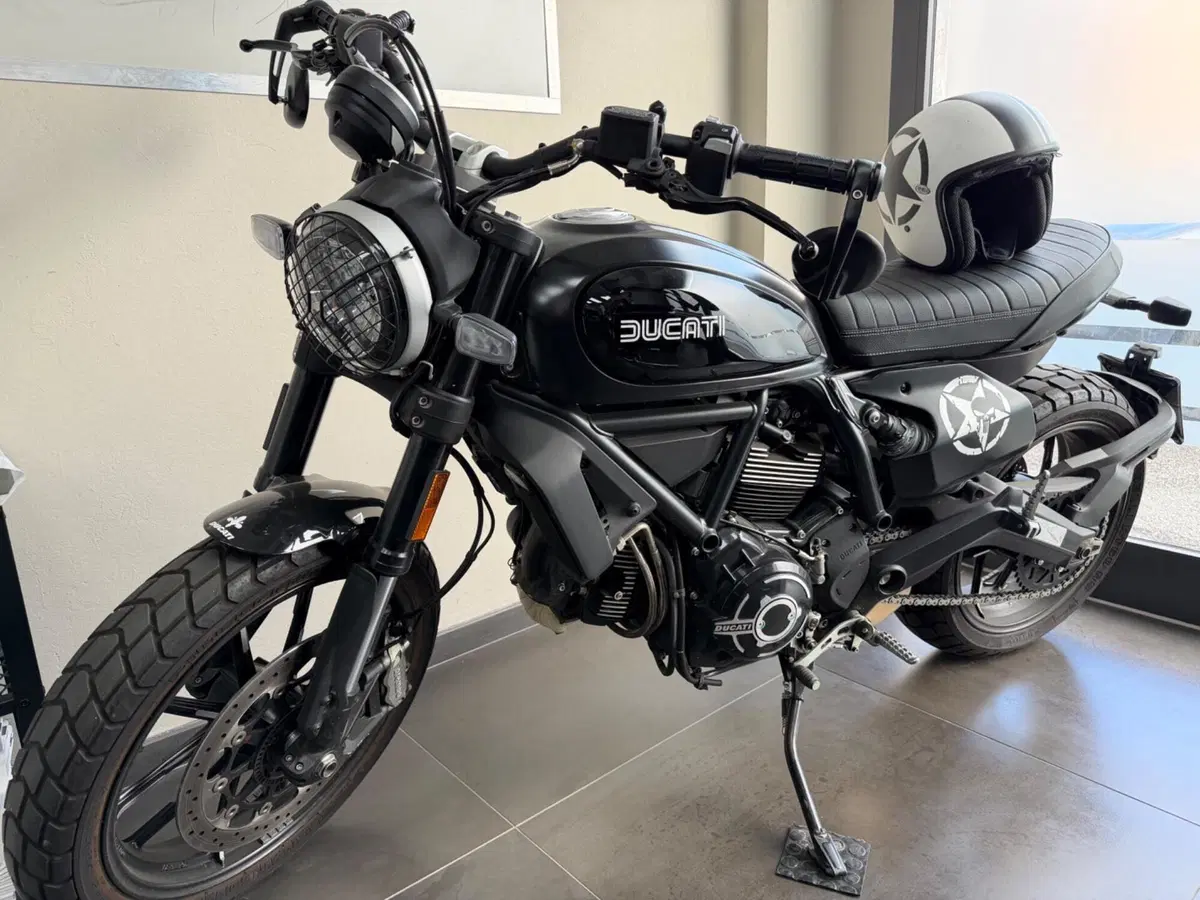 Ducati Scrambler 800 Full Throttle (2017 - 21) (8)