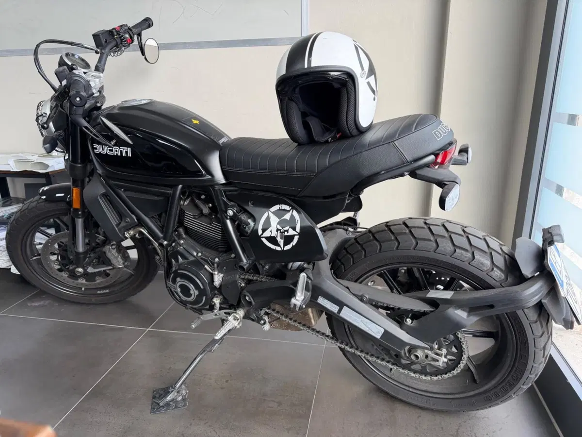 Ducati Scrambler 800 Full Throttle (2017 - 21) (9)