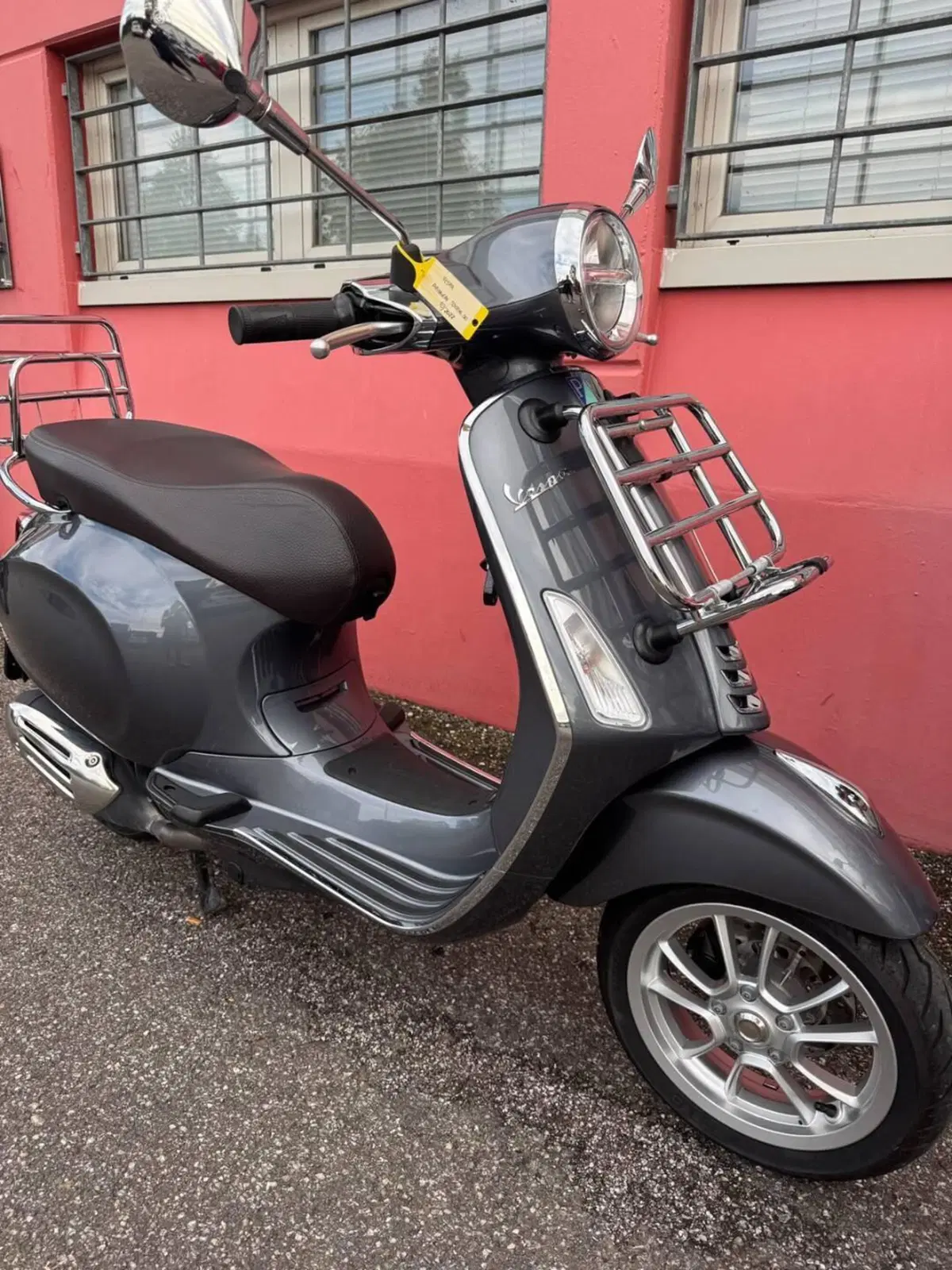 Vespa Primavera 50 Touring (2021 - 24) (2)