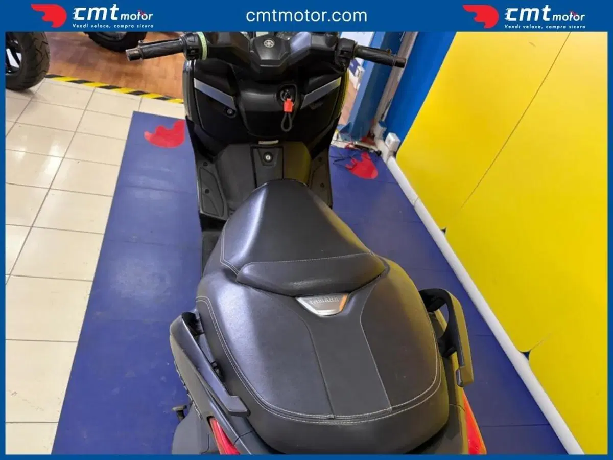 Yamaha X-Max 400 ABS (2017 - 20) (6)