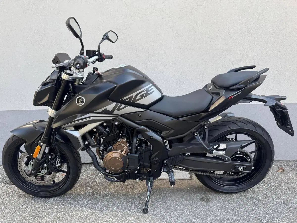 Voge Brivido 625R (2025 - 26) (2)