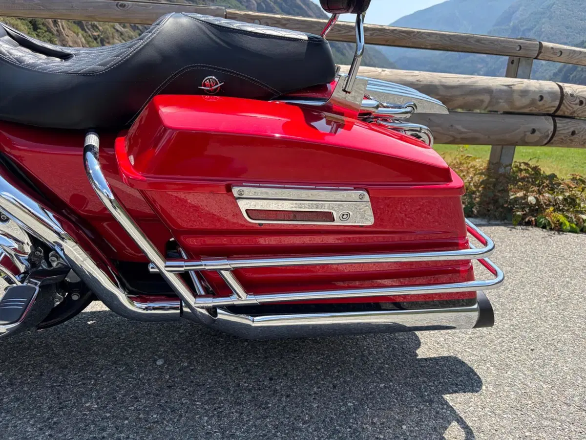 Harley-Davidson 1584 Street Glide (2008 - 10) - FLHX (7)