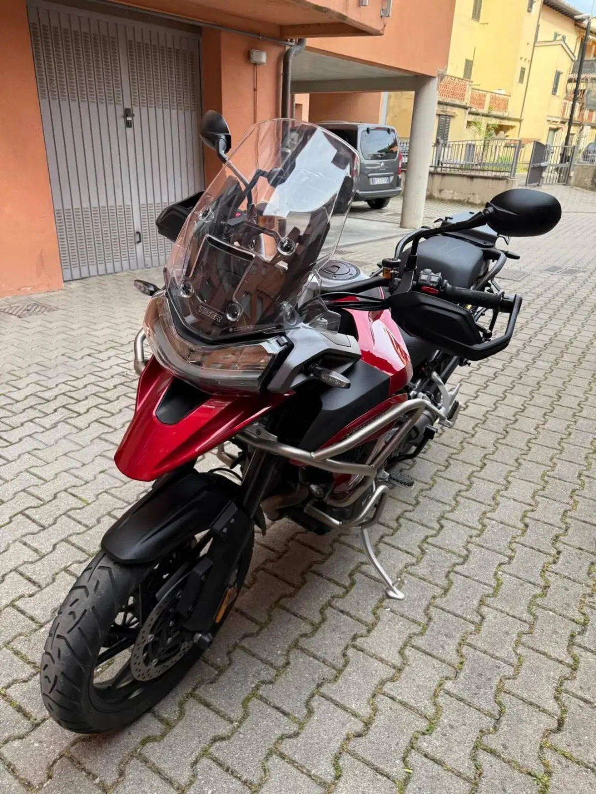 Triumph Tiger 1200 GT Pro (2024 - 26)