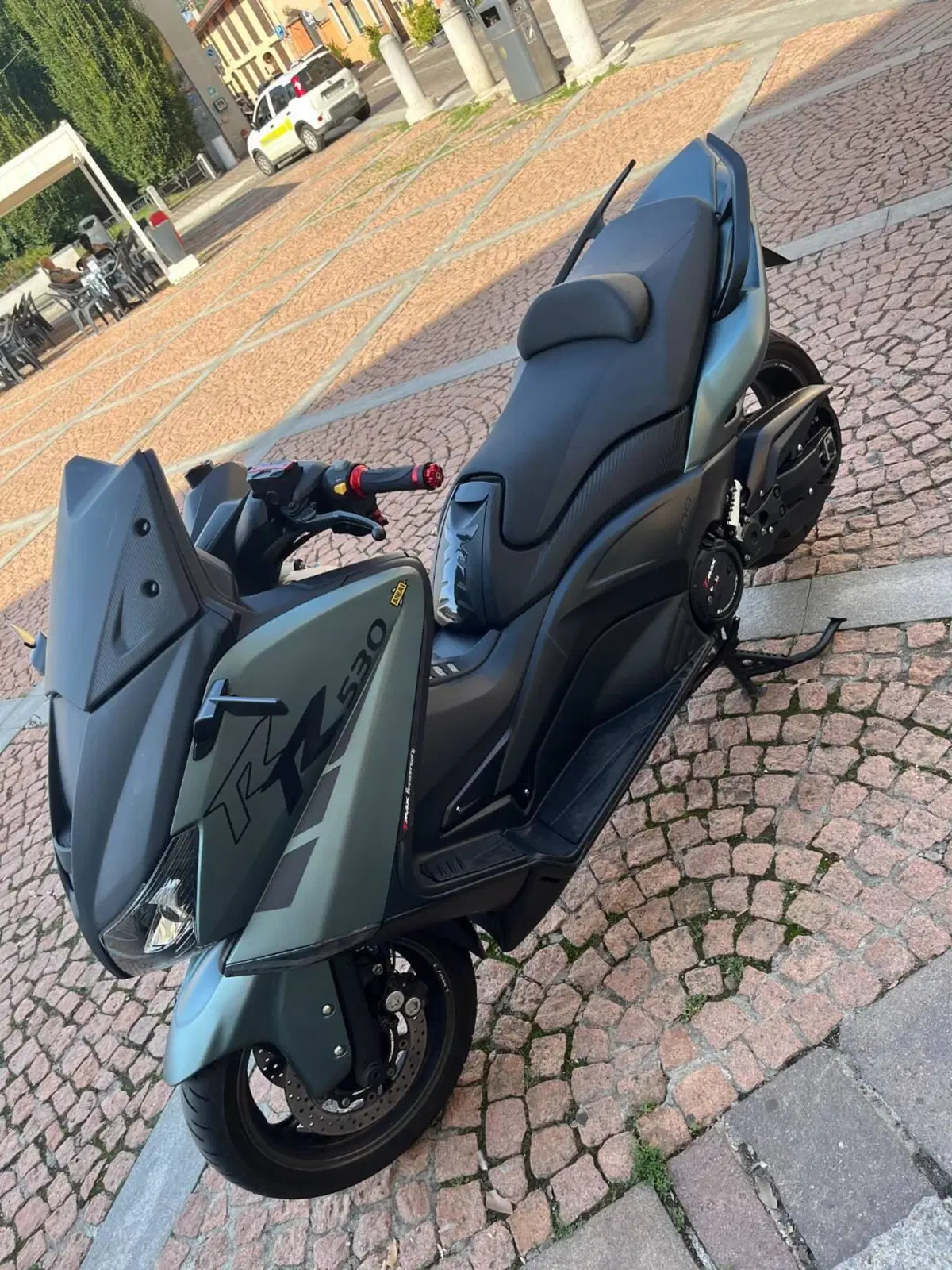 Yamaha T-Max 530 Iron Max (2014 - 17) (3)
