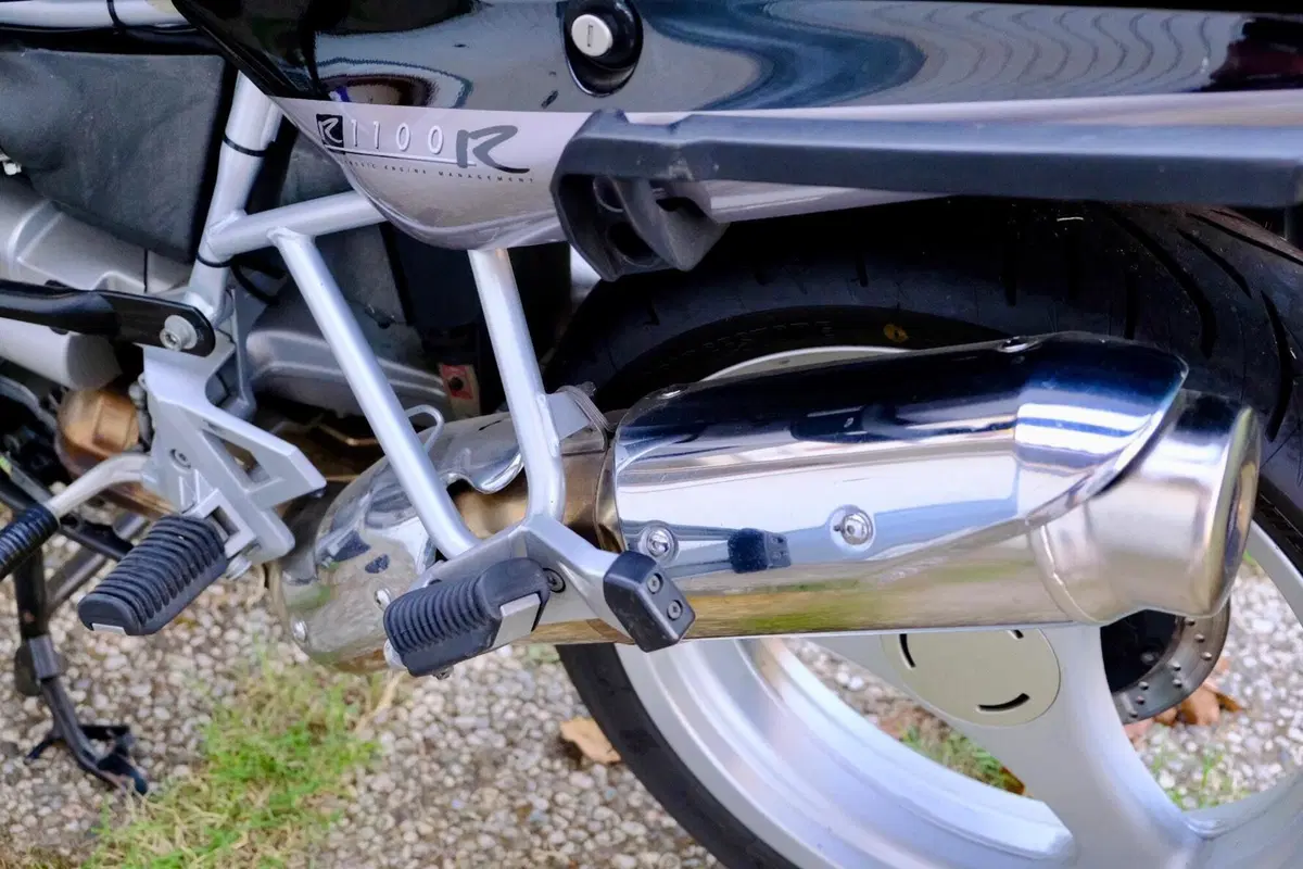 Bmw R 1100 R (6)