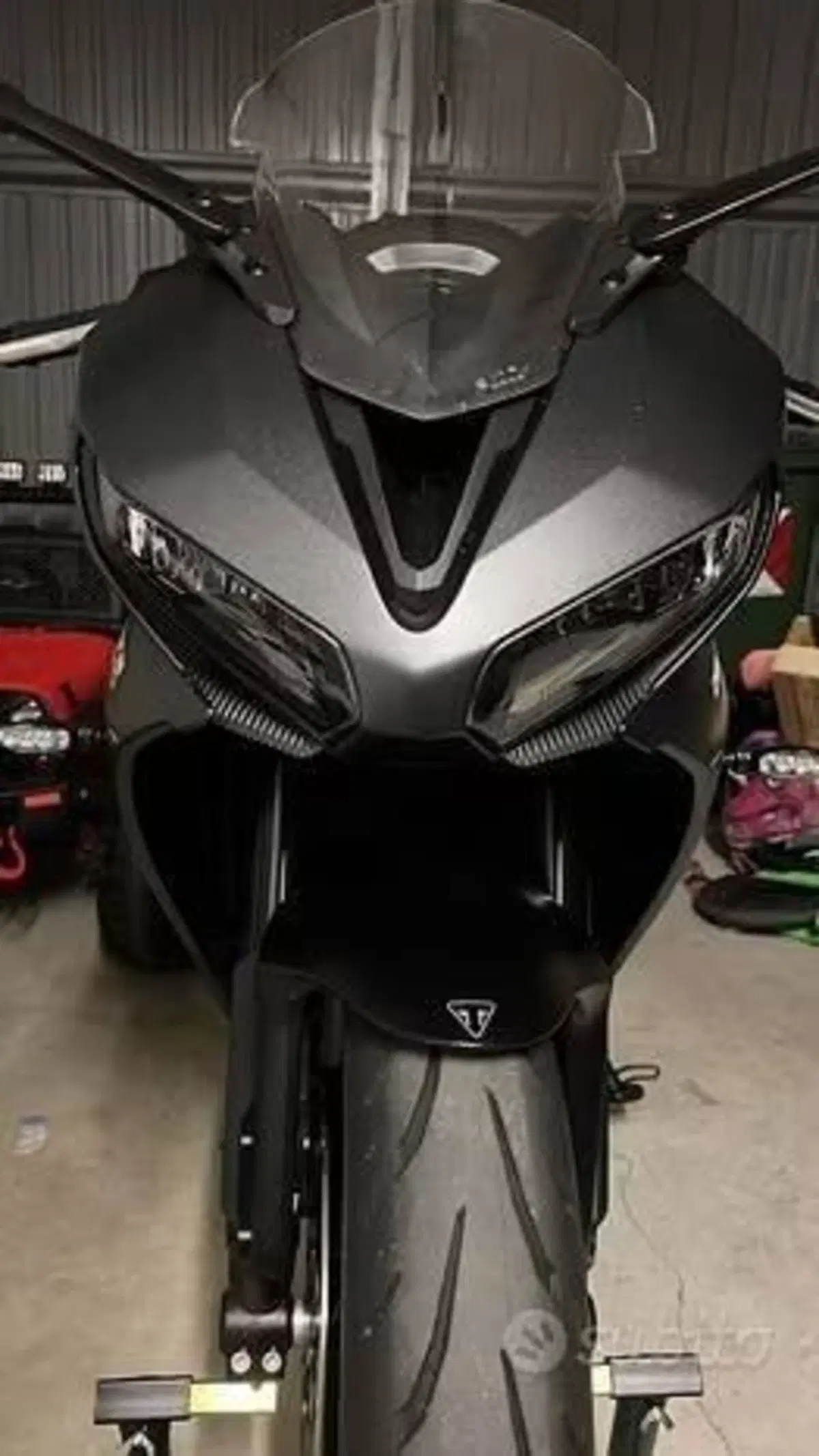 Triumph Daytona 660 (2024 - 26) (2)