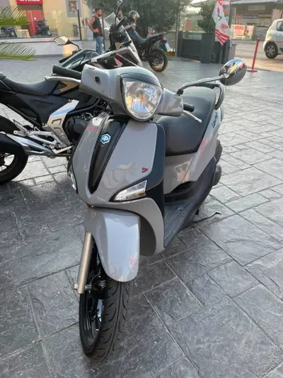 Piaggio Liberty 50 3V (2021 - 24) usata