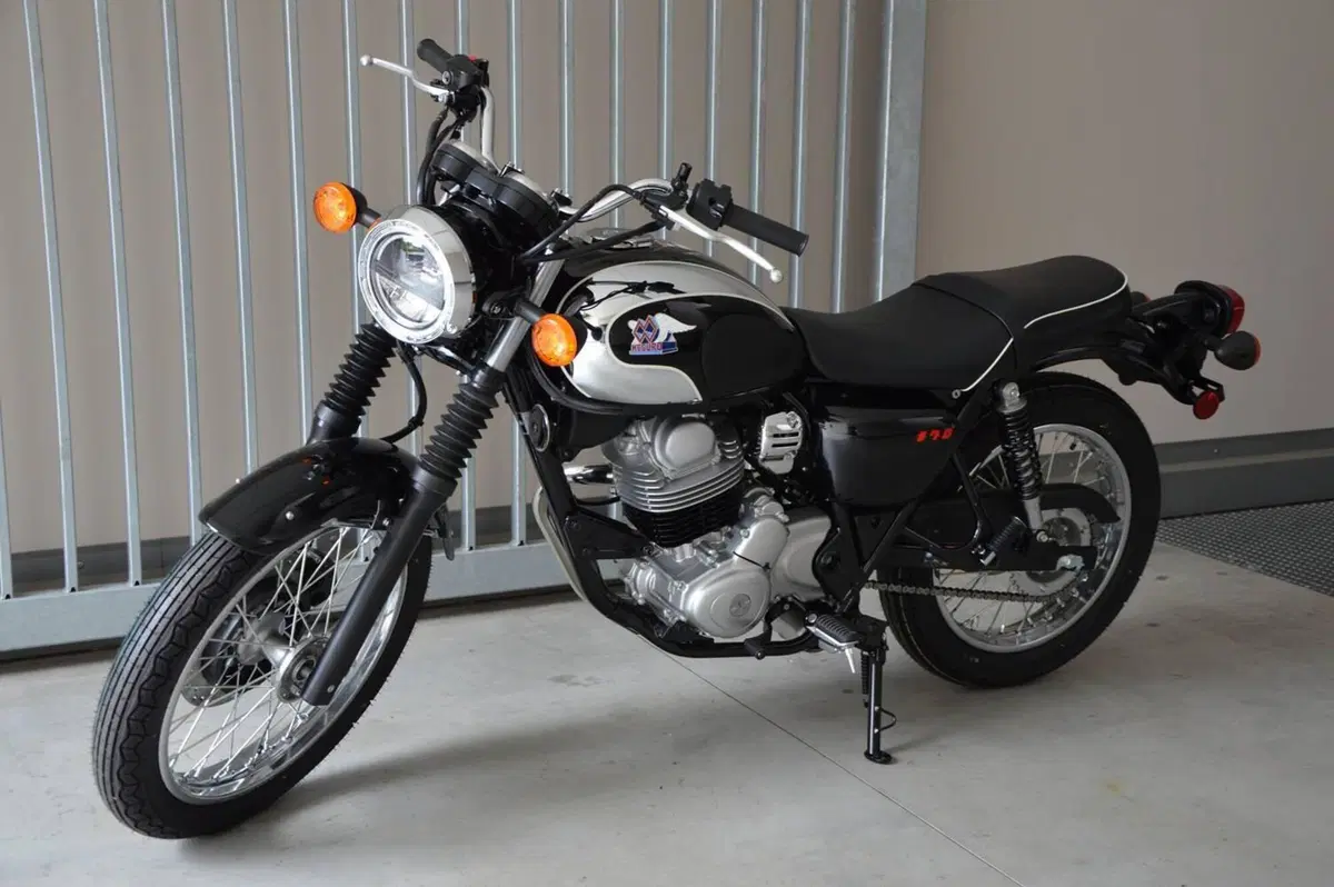 Kawasaki Meguro S1 (2025 - 26) (6)