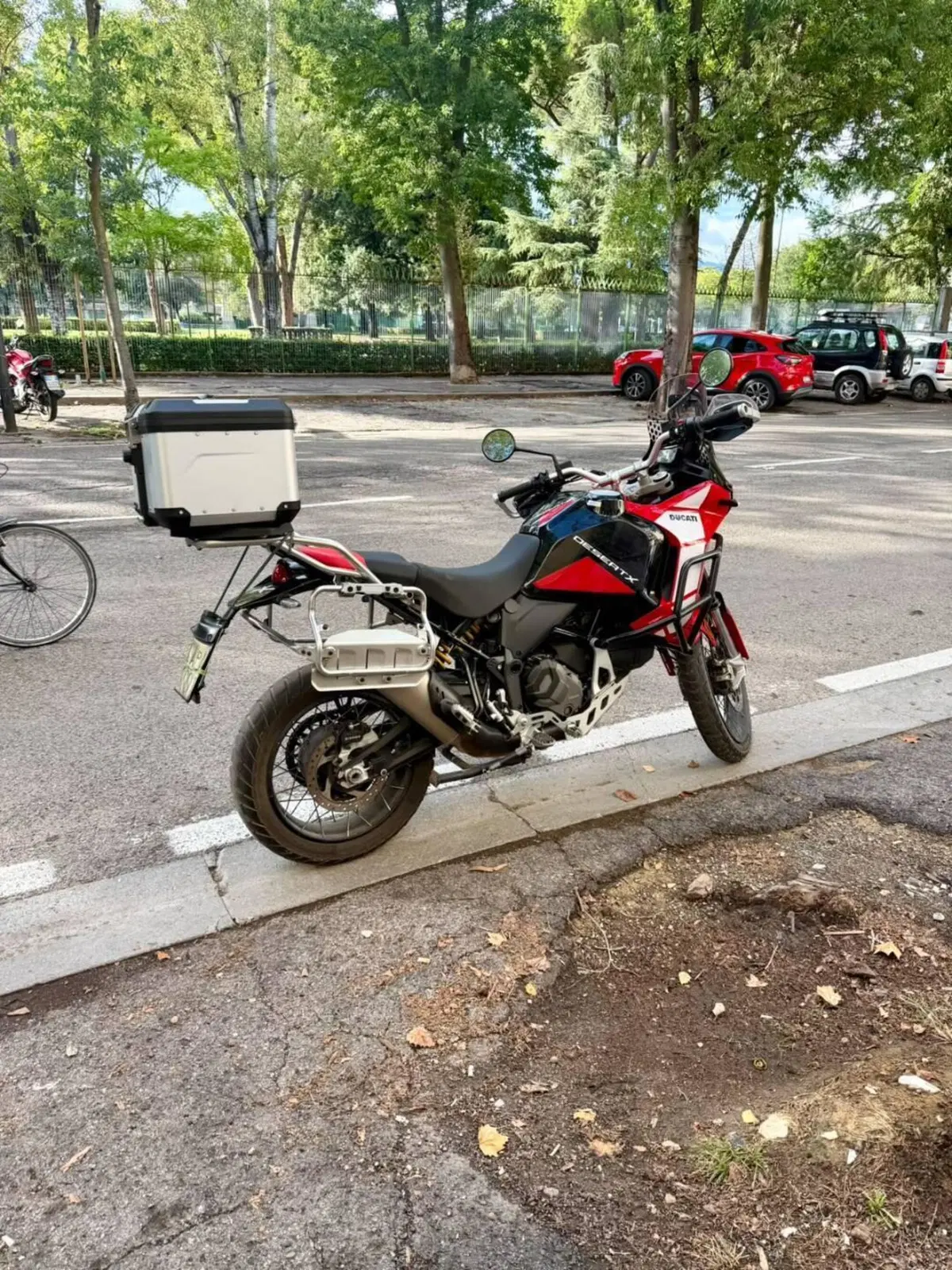 Ducati DesertX Discovery (2025) (2)
