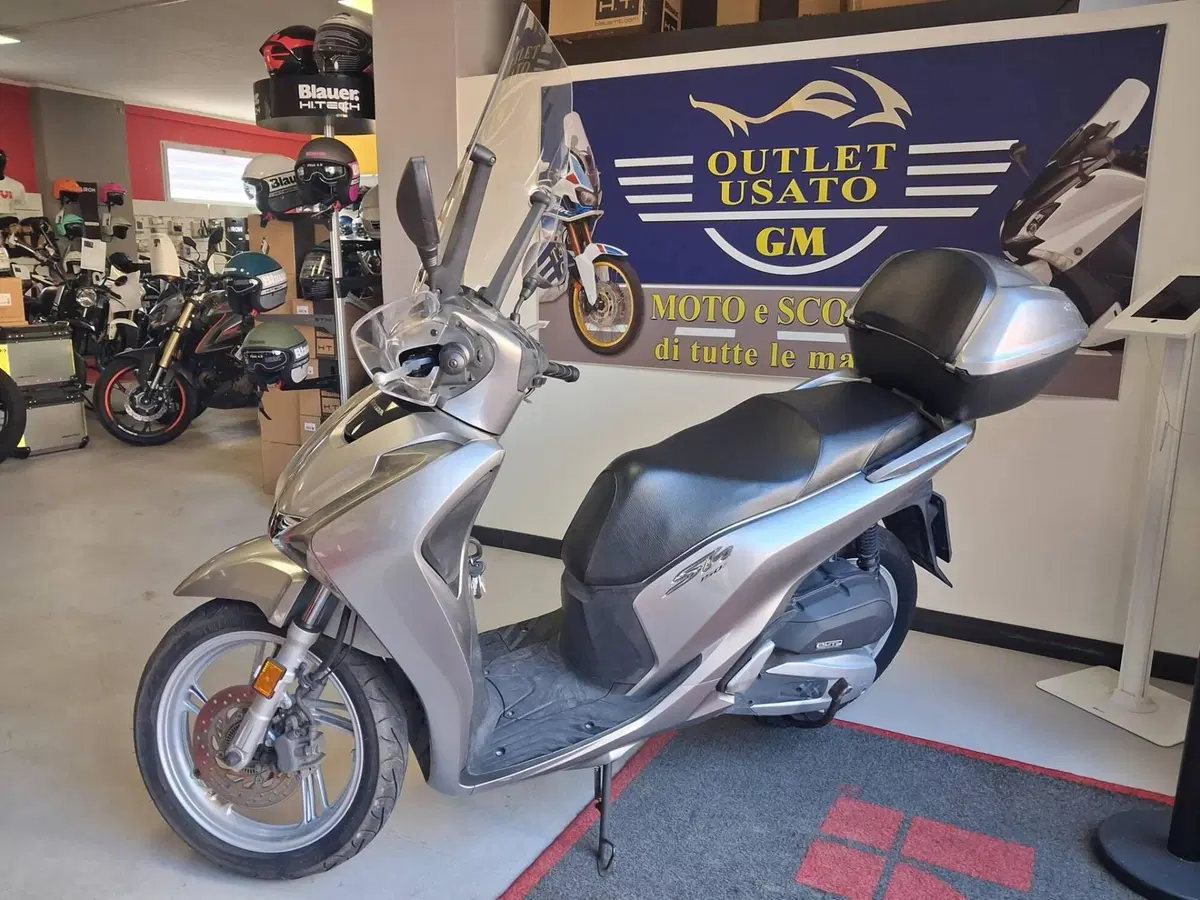 Honda SH 150i (2017 - 19) (2)