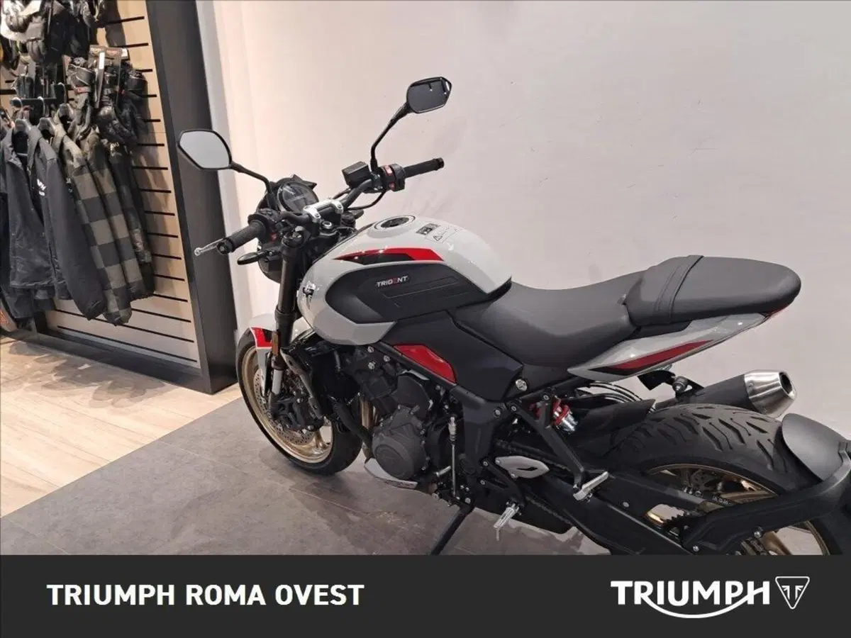 Triumph Trident 800 (2026) (7)