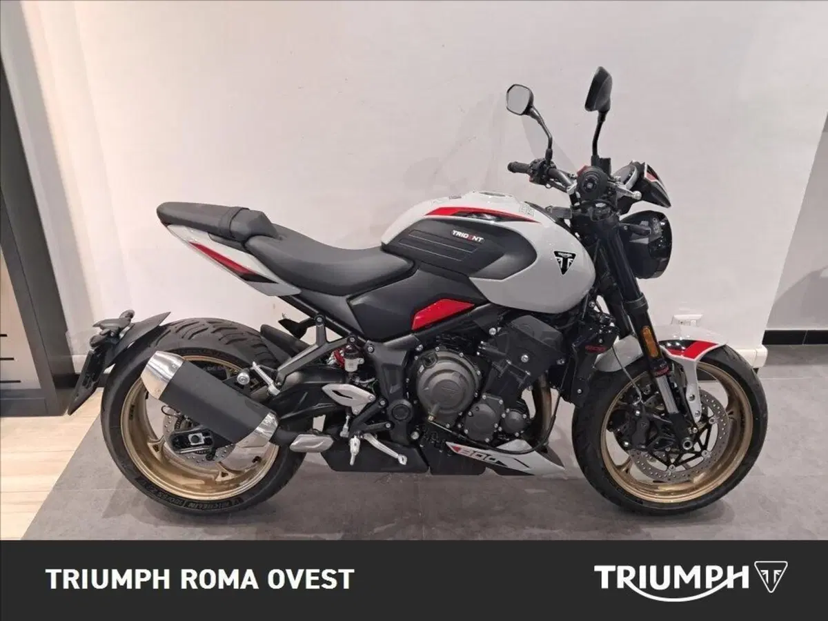 Triumph Trident 800 (2026) (2)
