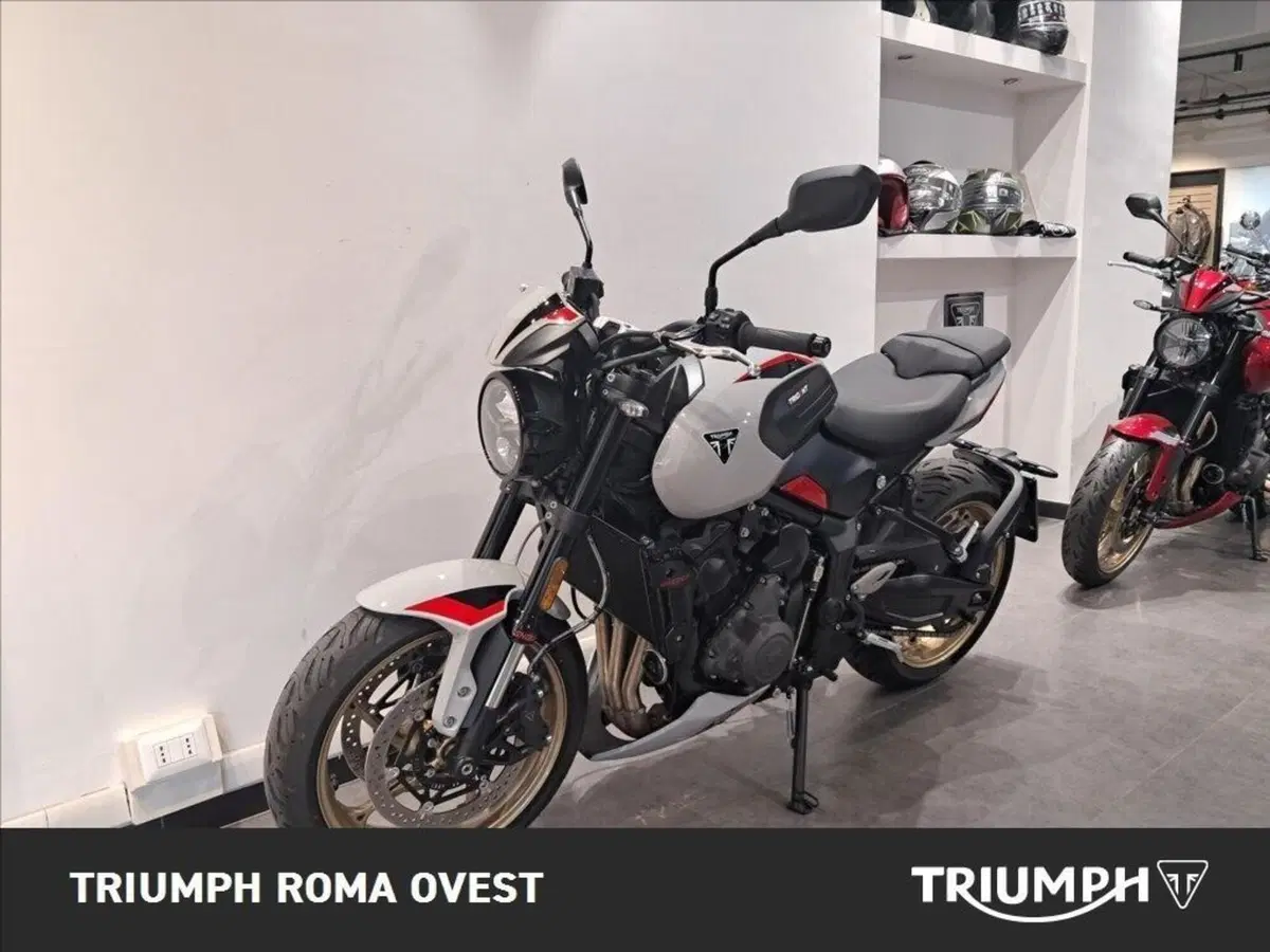 Triumph Trident 800 (2026) (8)