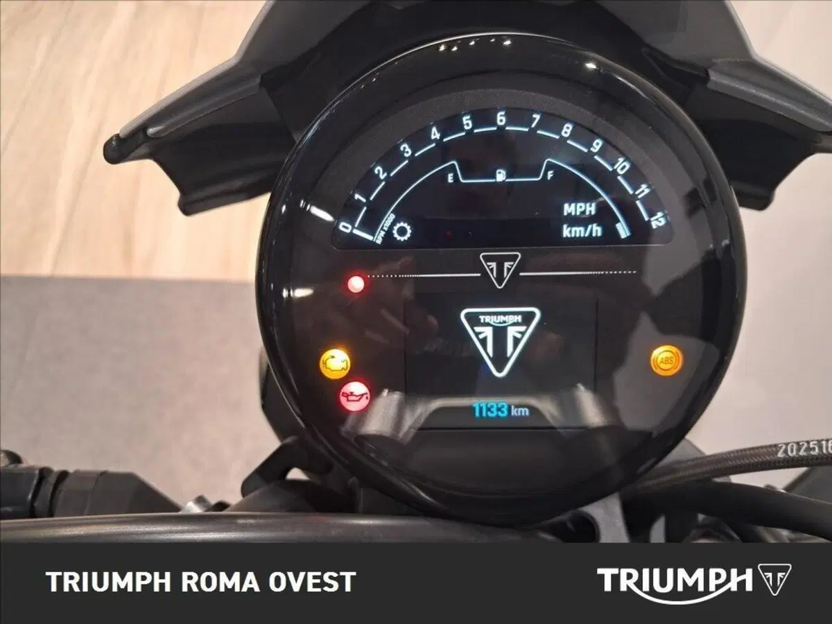 Triumph Trident 800 (2026) (11)