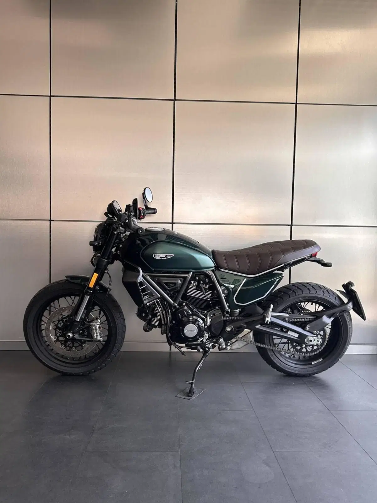 Ducati Scrambler 800 Nightshift (2025 - 26) (4)