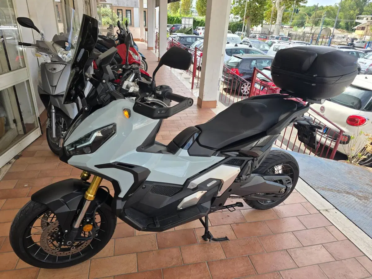 Honda X-ADV 750 DCT (2021 - 24) (6)