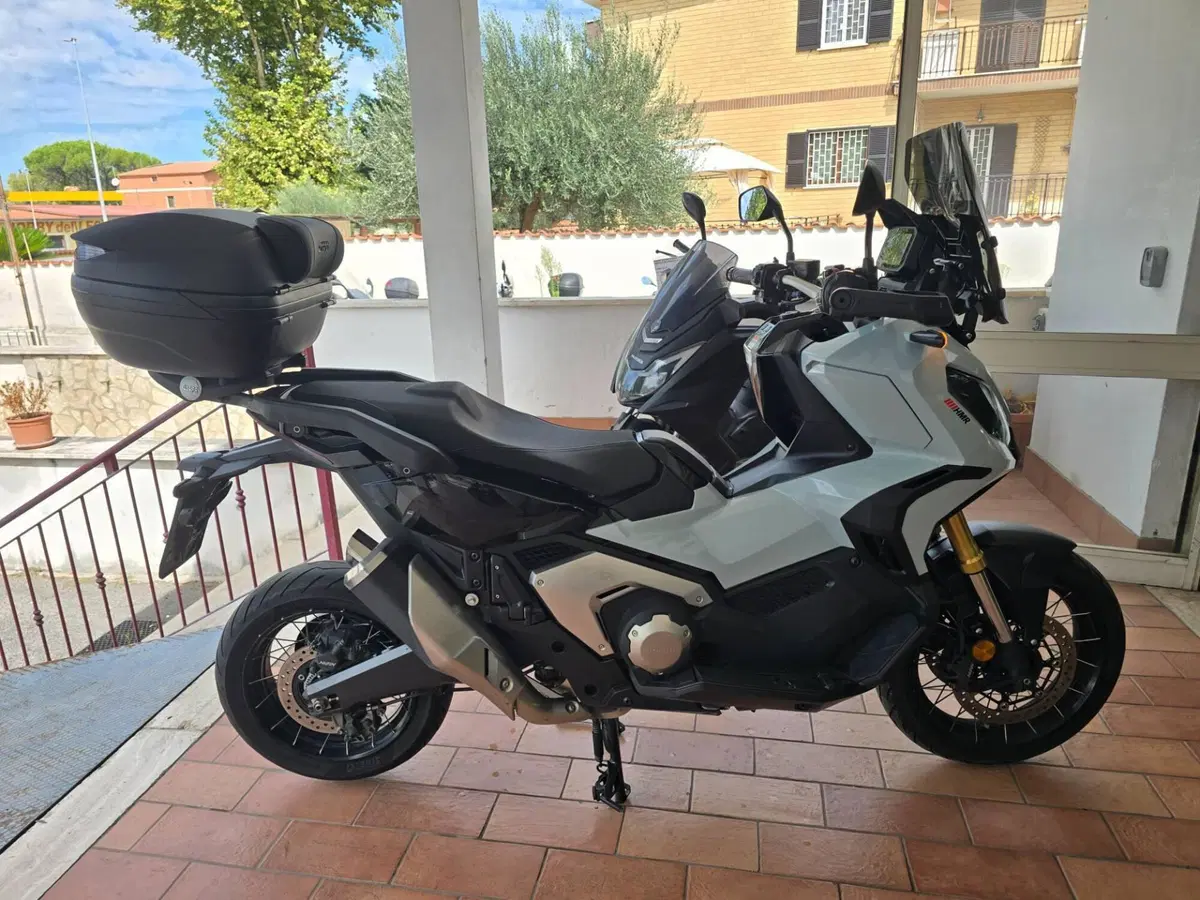 Honda X-ADV 750 DCT (2021 - 24) (3)