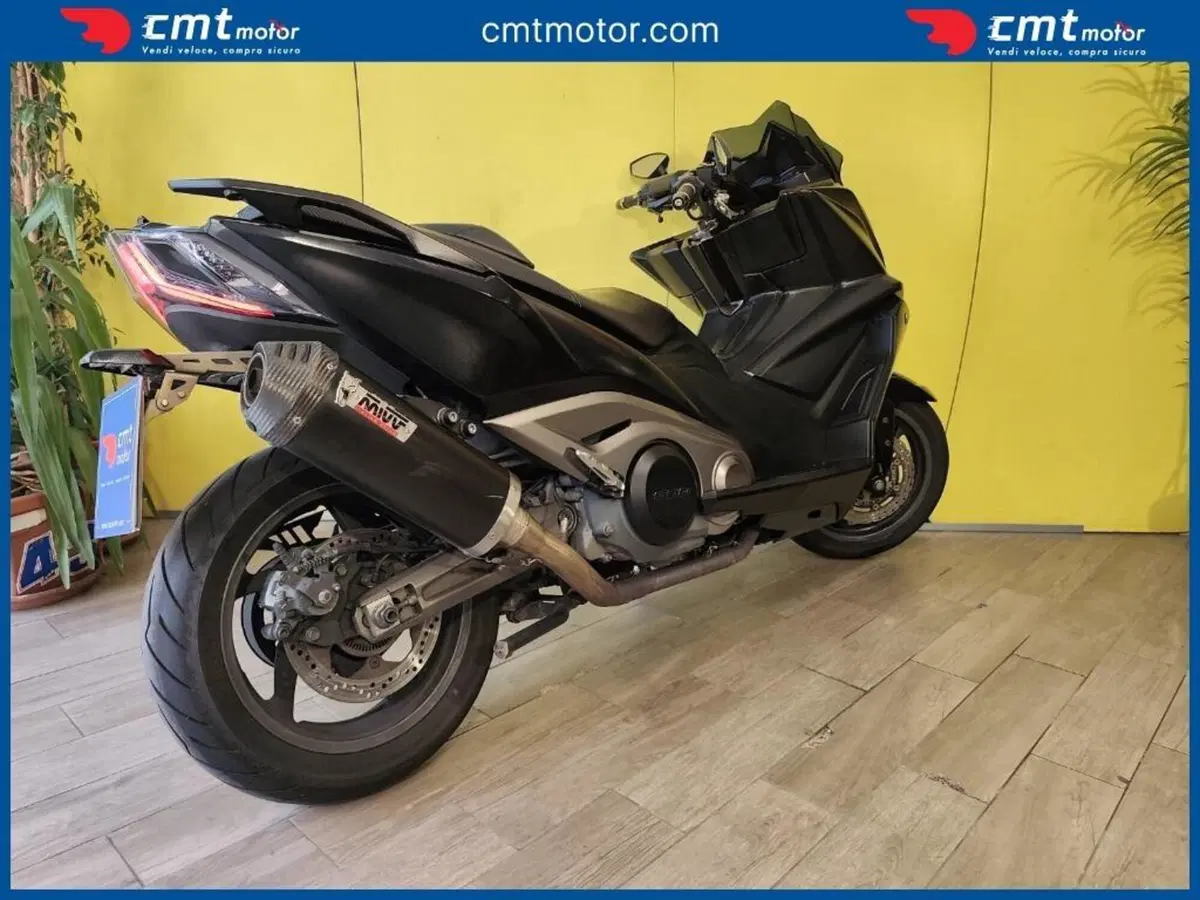 Kymco AK 550 (2017 - 19) (4)