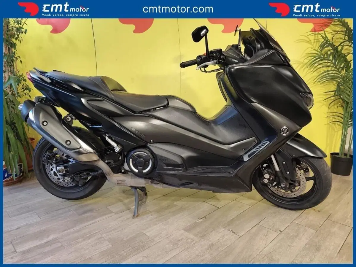 Yamaha T-Max 560 (2020 - 21)