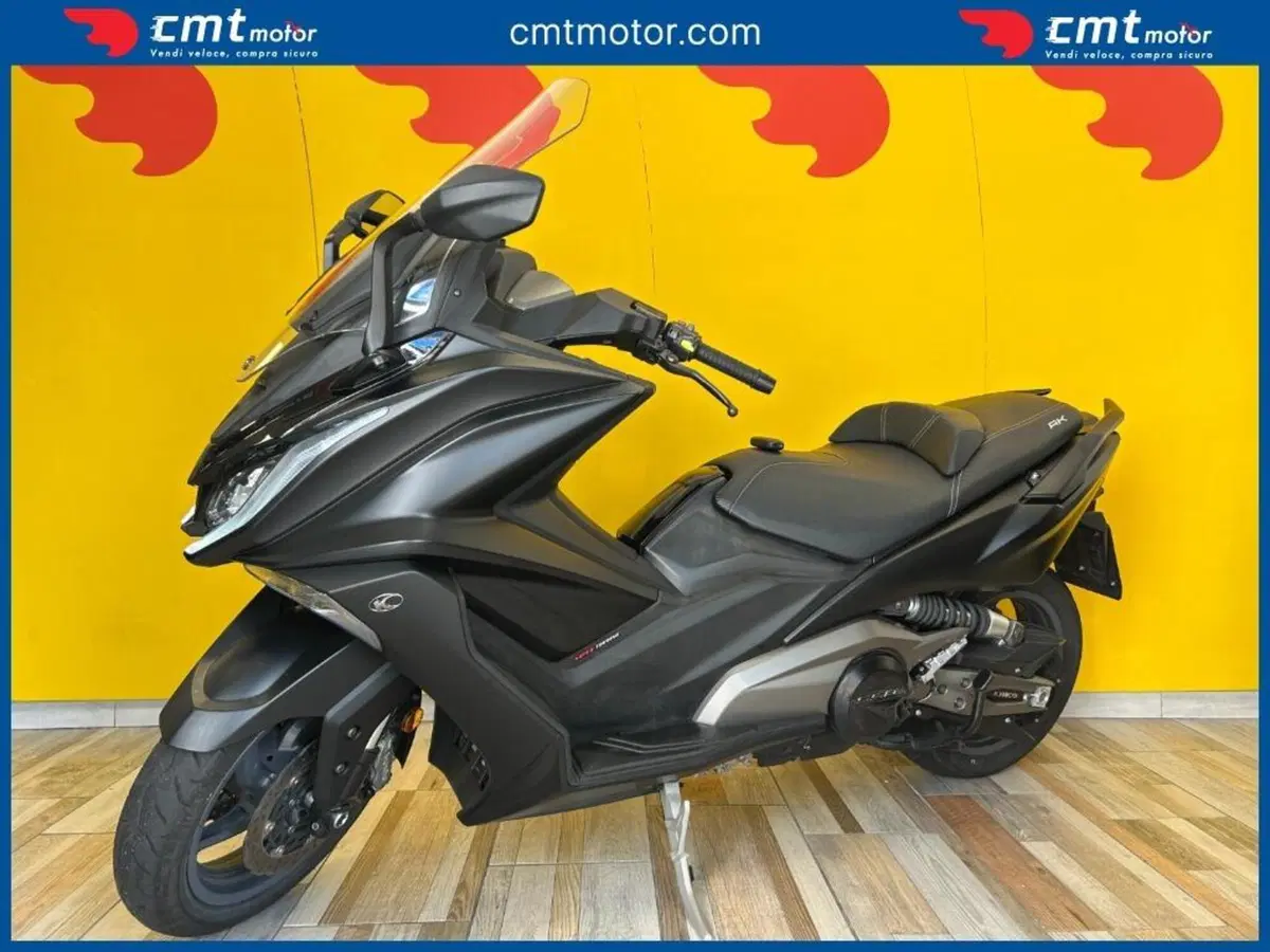 Kymco AK 550 ETS (2021 - 26) (2)