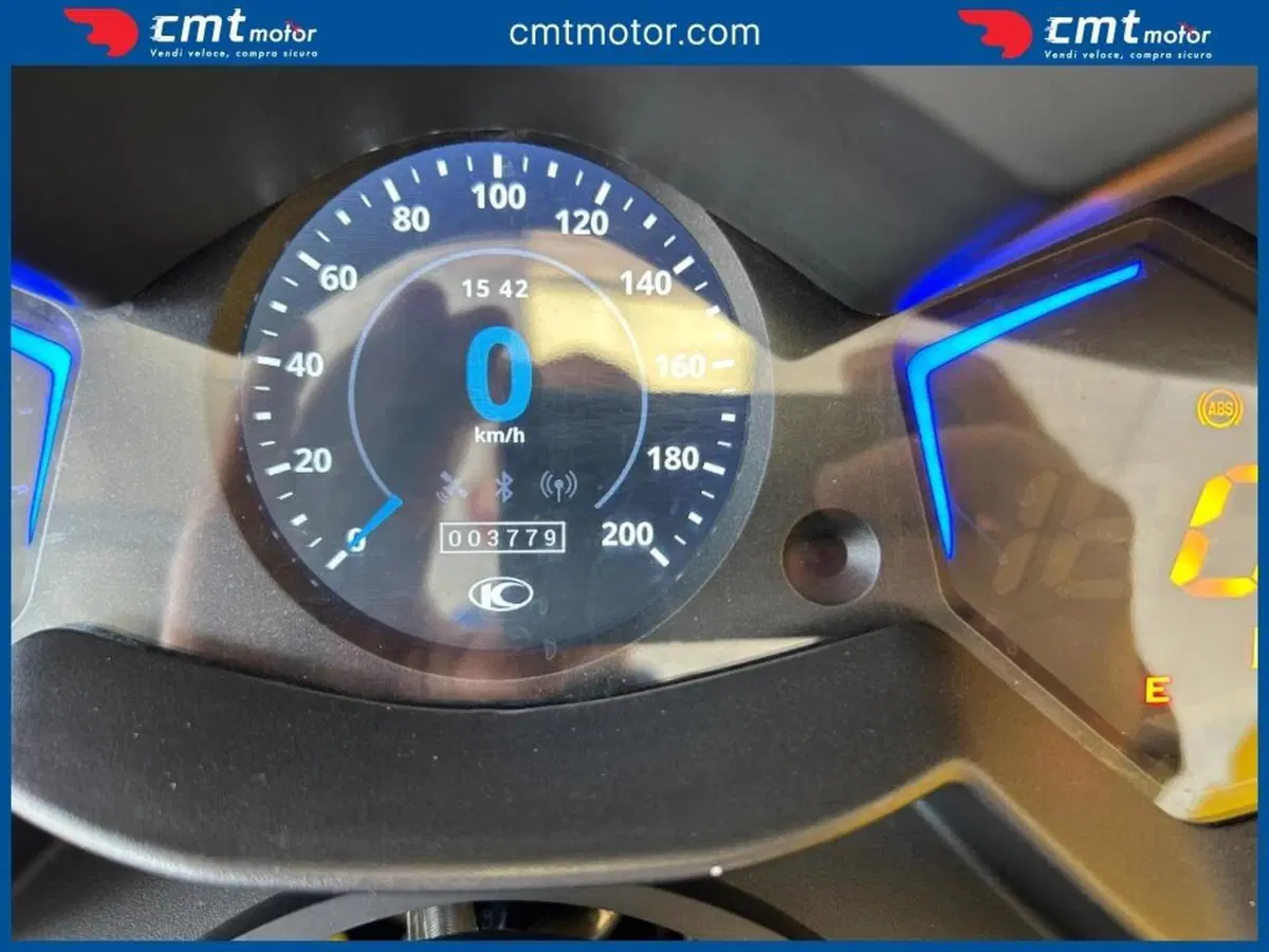 Kymco AK 550 ETS (2021 - 26) (5)