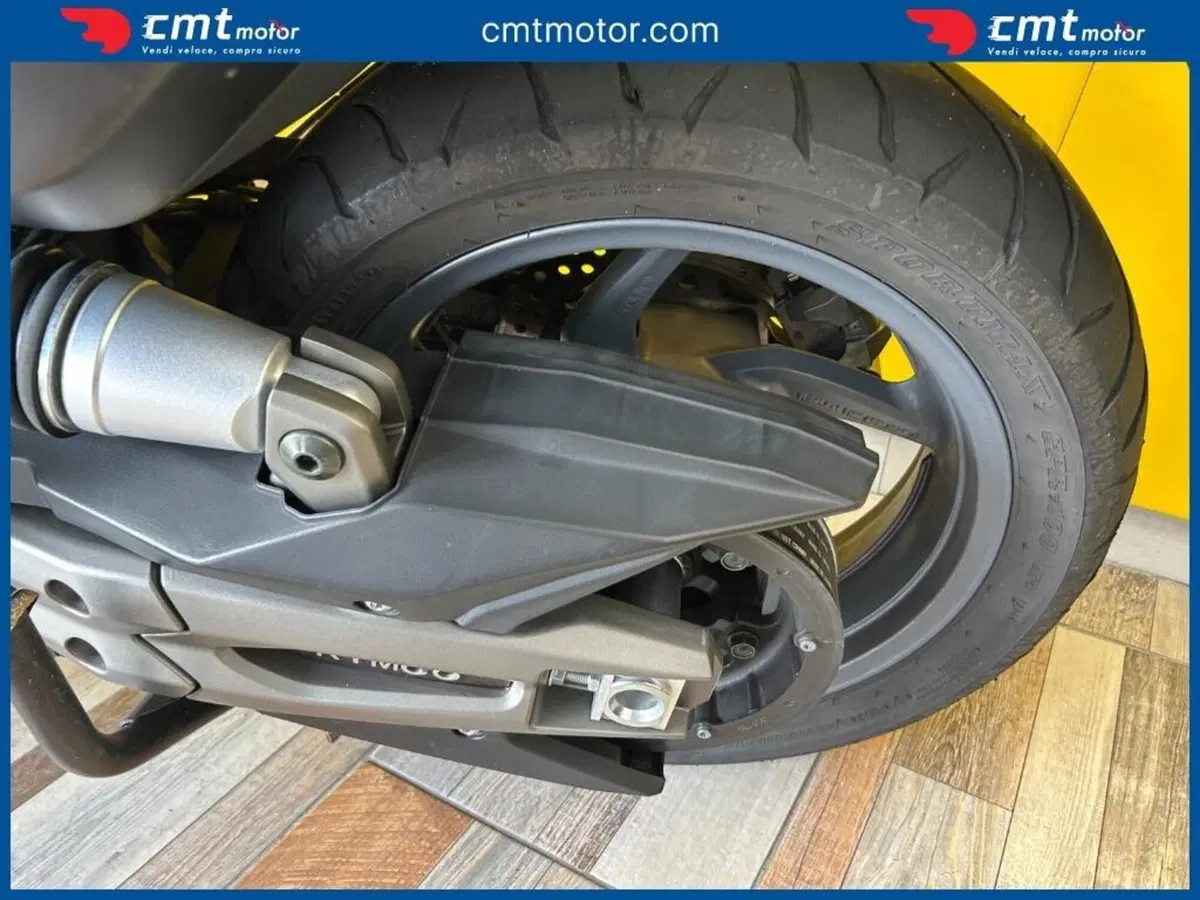Kymco AK 550 ETS (2021 - 26) (7)